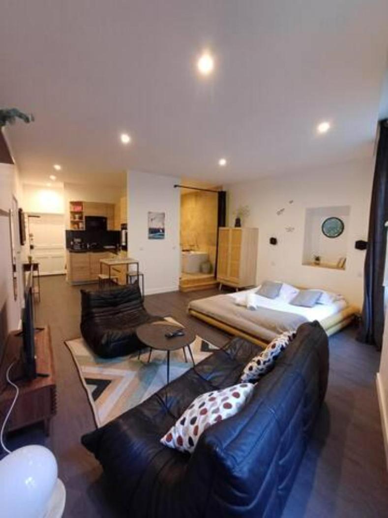 Le Sainte Claire - Majord'Home Annecy Centre المظهر الخارجي الصورة